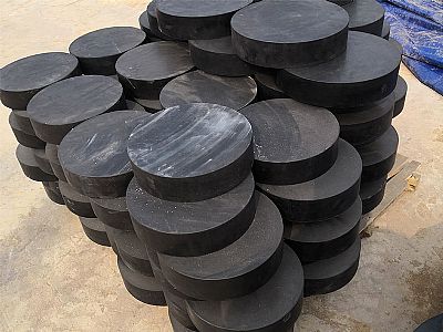 东胜区板式橡胶支座由若干层橡胶片与薄钢板经加压硫化